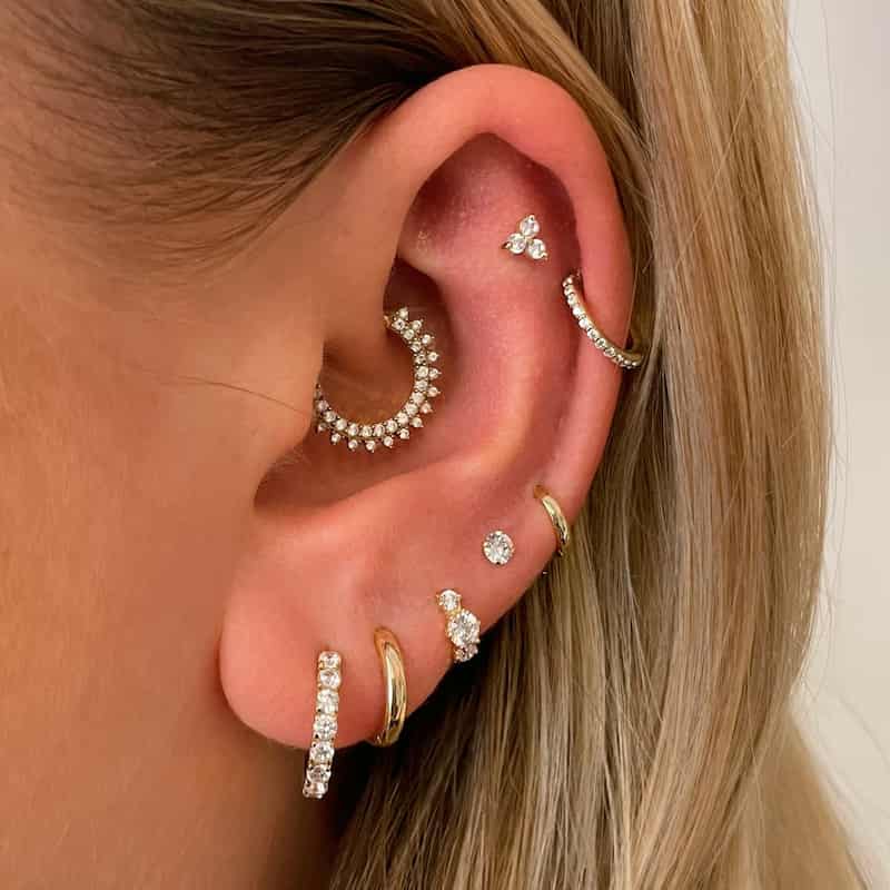 Flat piercing for big ears